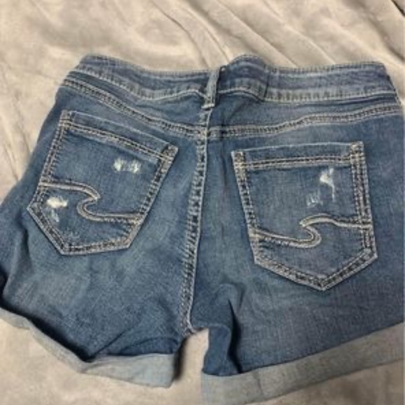 Silver short - Picture 3 of 3